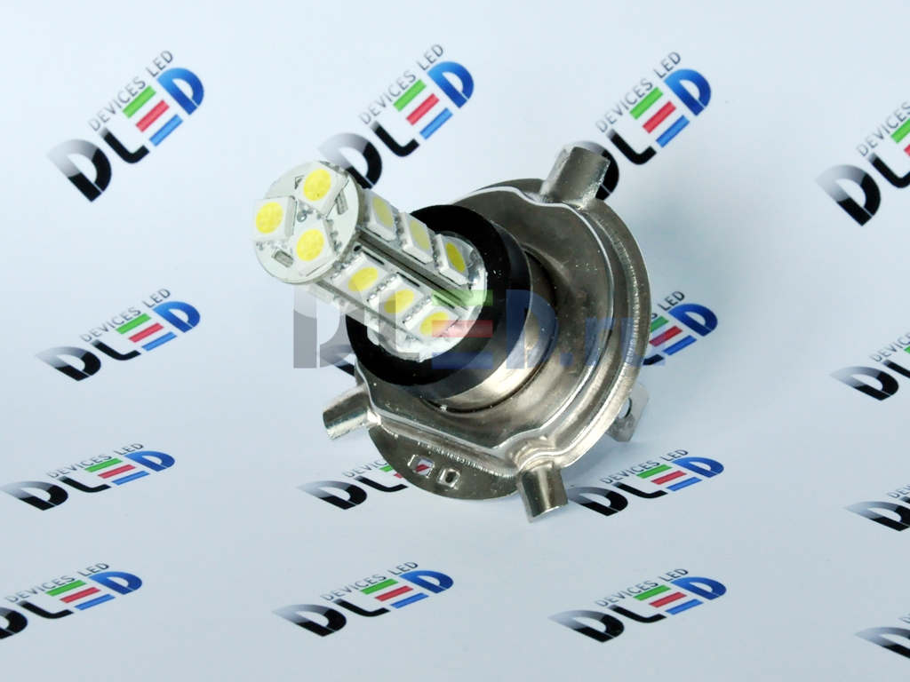 Лампа для грузовых авто 24V H4 - 18 SMD 5050. Москва.